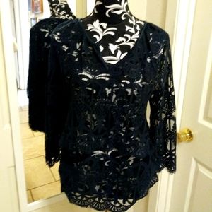 Valerie Stevens Embroidered Top!